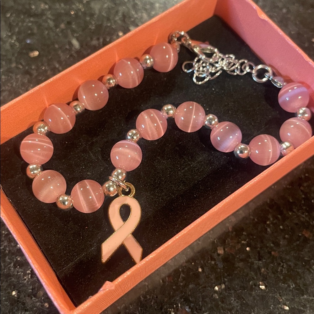 🔥4/$20 🌸NIB Breast Cancer Beaded Bracelet with Pink Ribbon - Picture 5 of 8